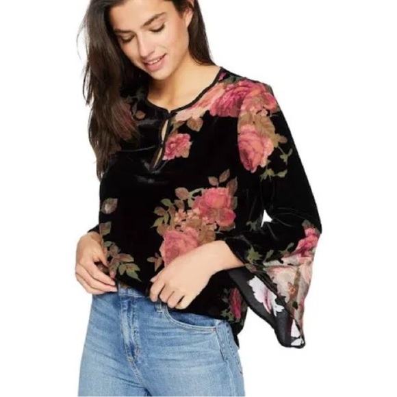 Karen Kane Black Velvet Burnout Bell Sleeve Floral Top Women’s M - Picture 1 of 13